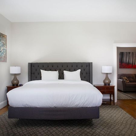 Normandy Farm Hotel & Conference Center Blue Bell Bagian luar foto